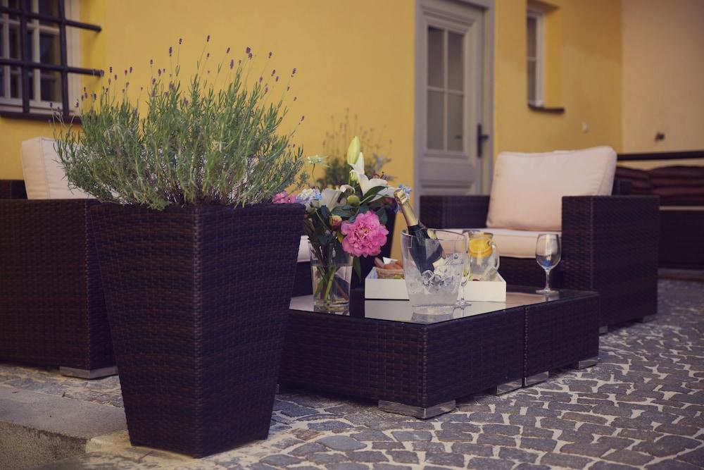 Bellevue Hotel Чешки Крумлов Екстериор снимка