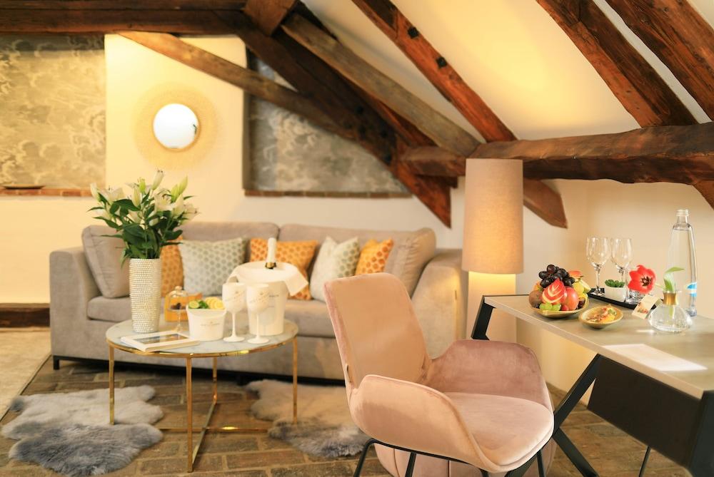 Bellevue Hotel Чешки Крумлов Екстериор снимка
