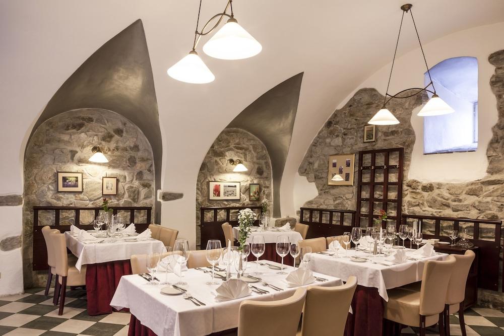 Bellevue Hotel Чешки Крумлов Екстериор снимка