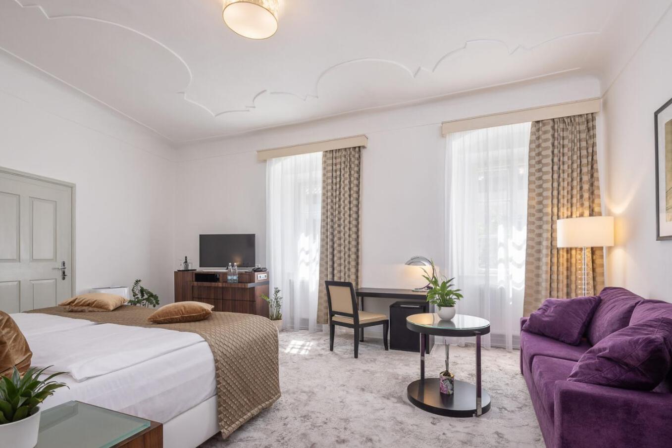 Bellevue Hotel Чешки Крумлов Екстериор снимка