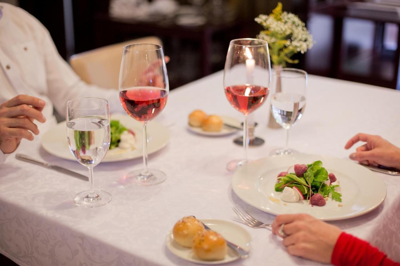 Bellevue Hotel Чешки Крумлов Екстериор снимка